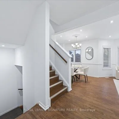 735,&nbsp;New Westminster, Brownridge, Vaughan