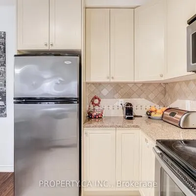 9235,&nbsp;Jane, Maple, Vaughan