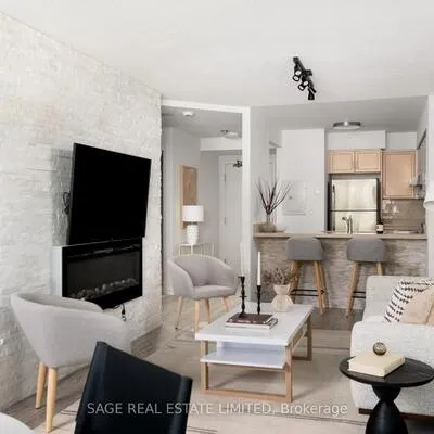 745,&nbsp;New Westminster, Brownridge, Vaughan