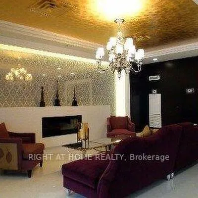 520,&nbsp;Steels, Crestwood-Springfarm-Yorkhill, Vaughan
