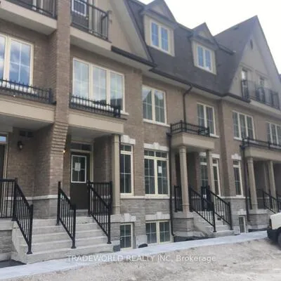 181,&nbsp;Parktree, Maple, Vaughan