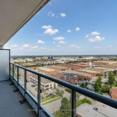 898,&nbsp;Portage, Vaughan Corporate Centre, Vaughan