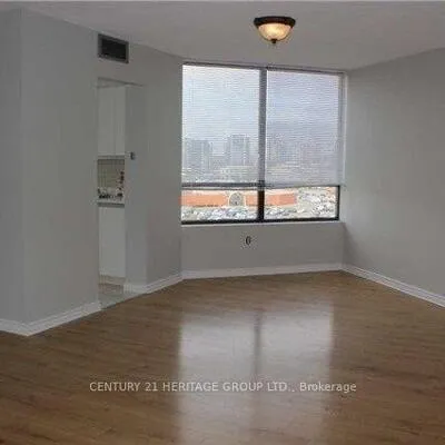 7460,&nbsp;Bathurst, Brownridge, Vaughan