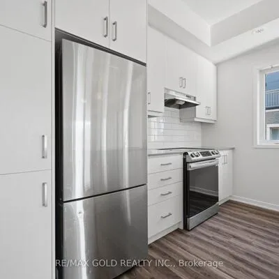 39,&nbsp;Honeycrisp, Vaughan Corporate Centre, Vaughan
