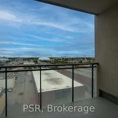 24,&nbsp;Woodstream, Vaughan Grove, Vaughan