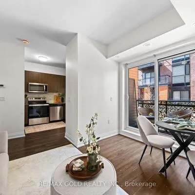 18,&nbsp;Coles, Vaughan Grove, Vaughan