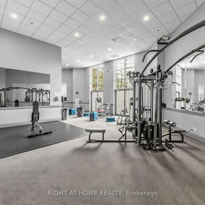 24,&nbsp;Woodstream, Vaughan Grove, Vaughan