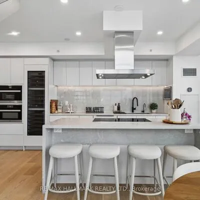 2908,&nbsp;Highway 7, Concord, Vaughan