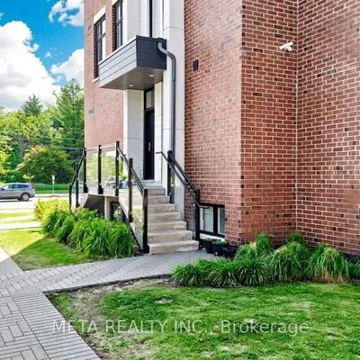 9560,&nbsp;Islington, Sonoma Heights, Vaughan