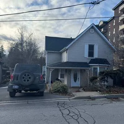 96, Gurnett, Aurora Village, Aurora