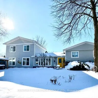 22,&nbsp;Cedar, Aurora Village, Aurora