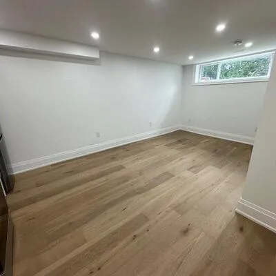 12, Kemano, Aurora Heights, Aurora