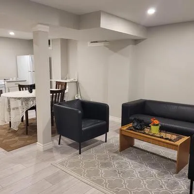 7, Billingham, Bayview Wellington, Aurora