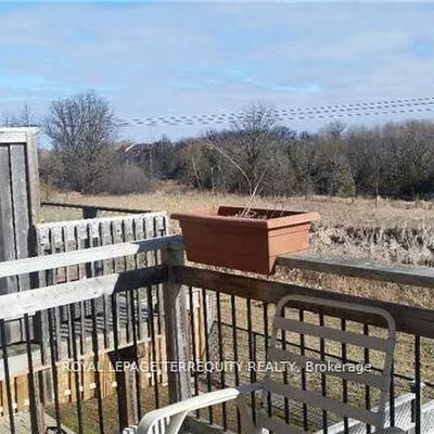 284, Pinnacle, Bayview Wellington, Aurora