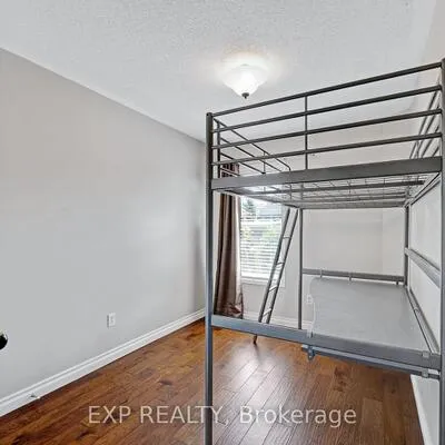 117,&nbsp;Mugford, Bayview Wellington, Aurora