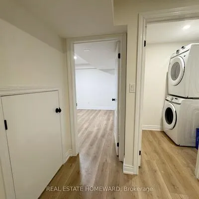 60,&nbsp;Attridge, Aurora Village, Aurora