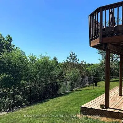 88,&nbsp;Pinnacle, Bayview Wellington, Aurora