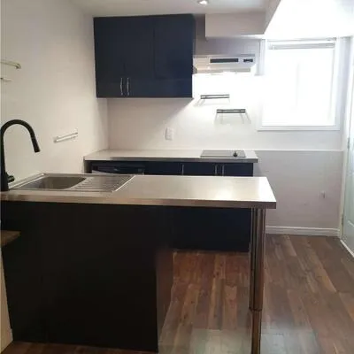 28,&nbsp;Martell, Bayview Northeast, Aurora