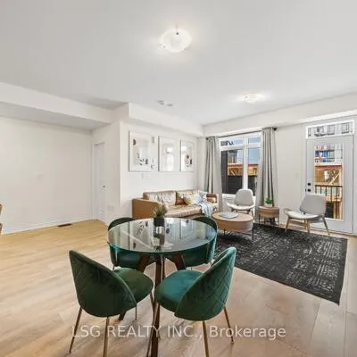 153,&nbsp;Blick, Bayview Wellington, Aurora