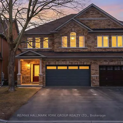 86, Petermann, Bayview Northeast, Aurora