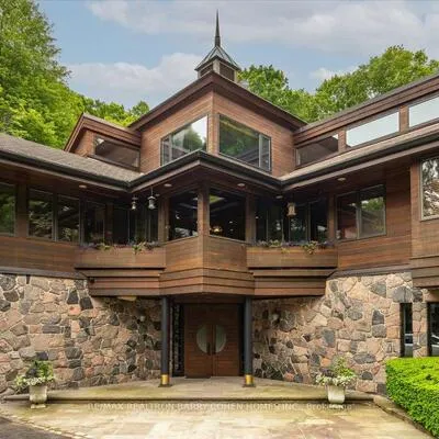 20,&nbsp;Woodsend, Aurora Estates, Aurora