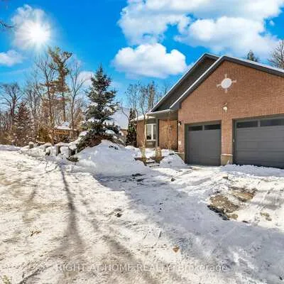 600, Henderson, Aurora Highlands, Aurora