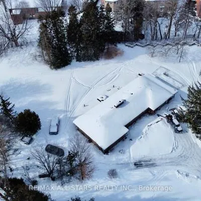 9,&nbsp;Kenlea, Aurora Heights, Aurora