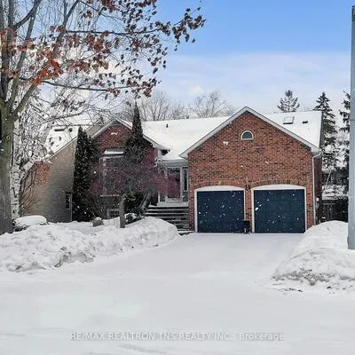 38, Gilbank, Aurora Heights, Aurora