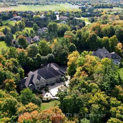65,&nbsp;Offord, Bayview Southeast, Aurora