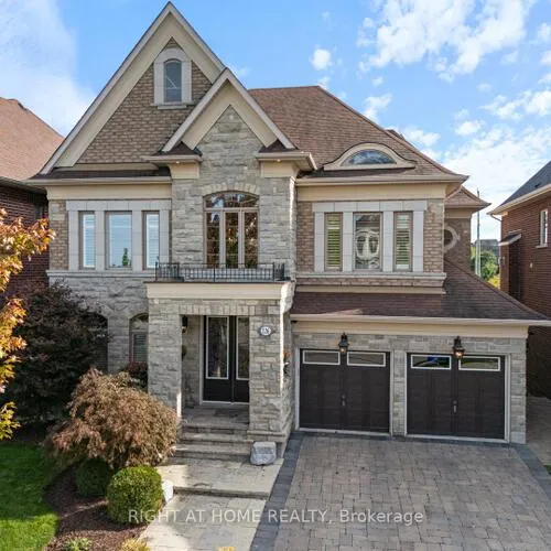 Premium freehold home for sale: 126, Vines, Bayview Southeast, Aurora