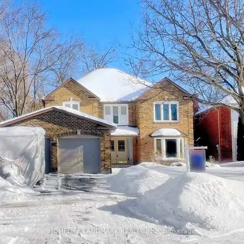 Premium freehold home for sale: 16, Willis, Aurora Highlands, Aurora