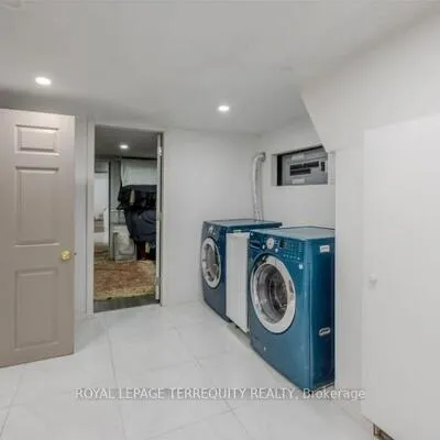 25,&nbsp;Bailey, Aurora Highlands, Aurora