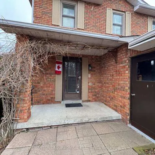 Premium freehold home for sale: 27, Dawson, Hills of St Andrew, Aurora