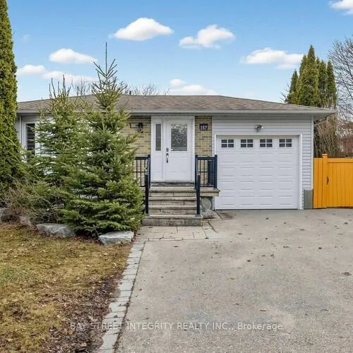 Premium freehold home for sale: 157, Orchard Heights, Aurora Heights, Aurora