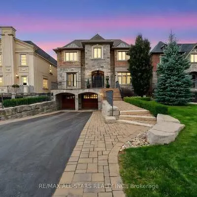 126,&nbsp;Hillview, Aurora Village, Aurora