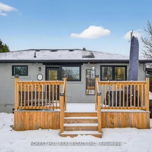 Premium freehold home for sale: 4, Holman, Aurora Highlands, Aurora