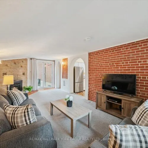 Premium freehold home for sale: 29, Seaton, Aurora Highlands, Aurora