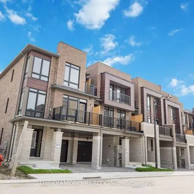 27,&nbsp;Gunton, Bayview Northeast, Aurora