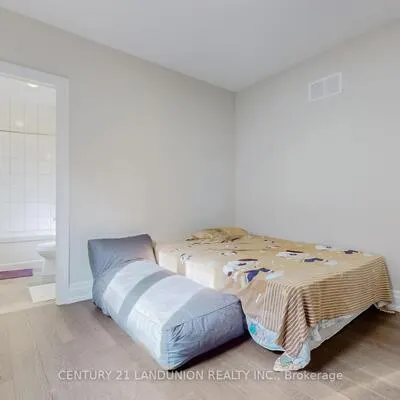 234,&nbsp;Touch Gold, Bayview Southeast, Aurora