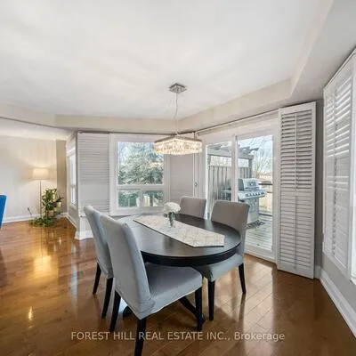 14,&nbsp;Valley, Aurora Heights, Aurora