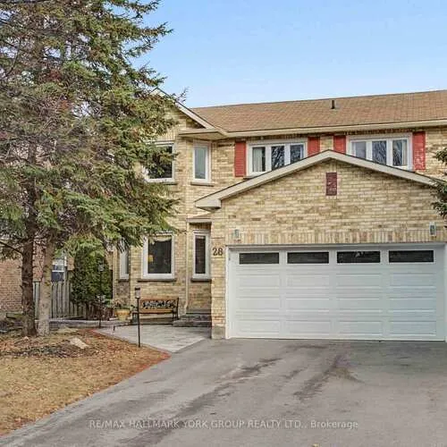 Premium freehold home for sale: 28, Hollingshead, Aurora Village, Aurora