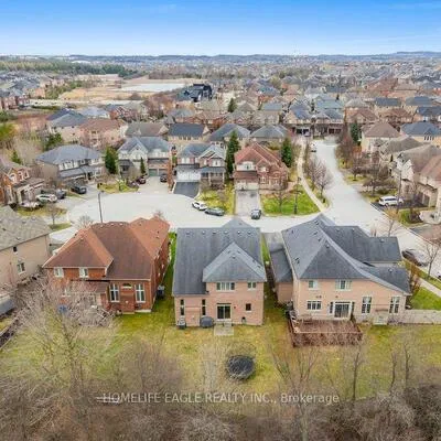 10,&nbsp;Fields, Bayview Northeast, Aurora