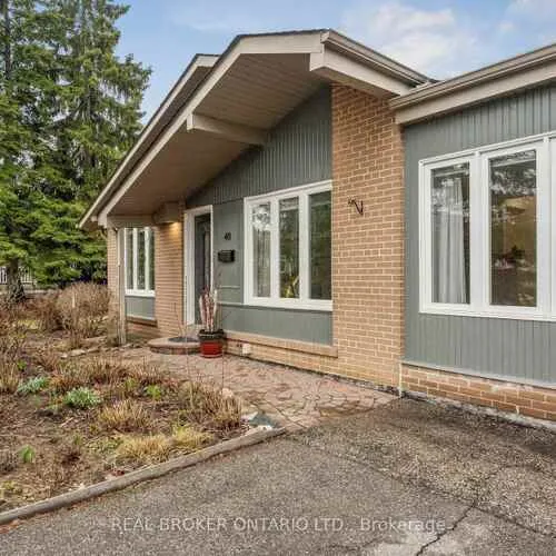 Premium freehold home for sale: 40, Seaton, Aurora Highlands, Aurora