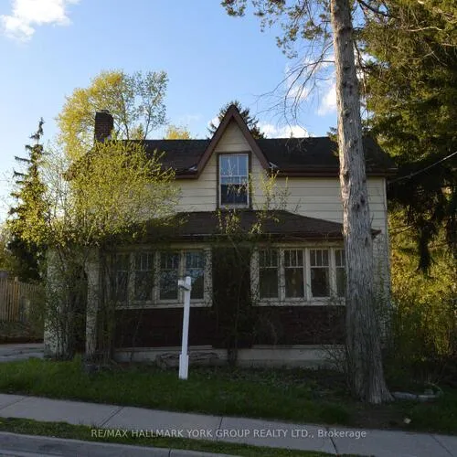 Premium freehold home for sale: 148, Centre, Aurora Village, Aurora