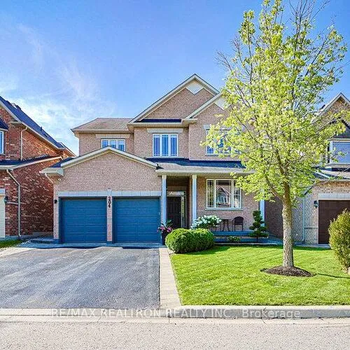 Premium freehold home for sale: 204, Ivy Jay, Bayview Northeast, Aurora