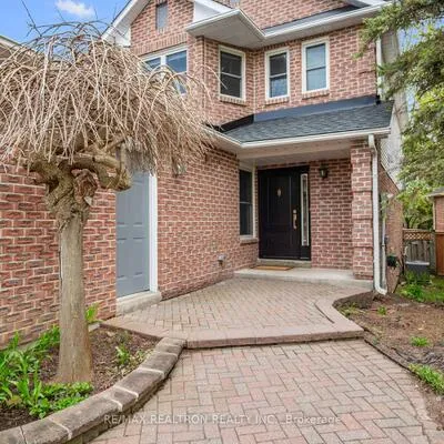 54,&nbsp;Moorcrest, Aurora Village, Aurora