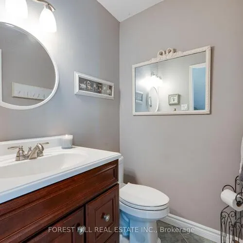 Premium freehold home for sale: 4, Milgate, Aurora Highlands, Aurora