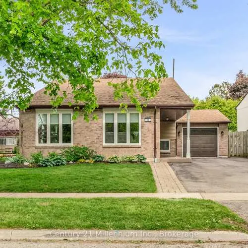 Premium freehold home for sale: 43, Stoddart, Aurora Highlands, Aurora