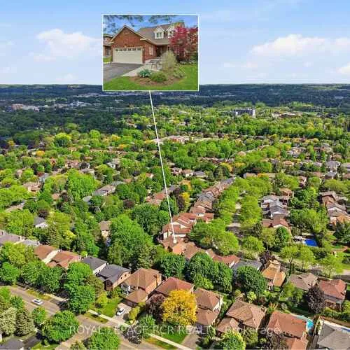 Premium freehold home for sale: 40, Moffat, Aurora Heights, Aurora