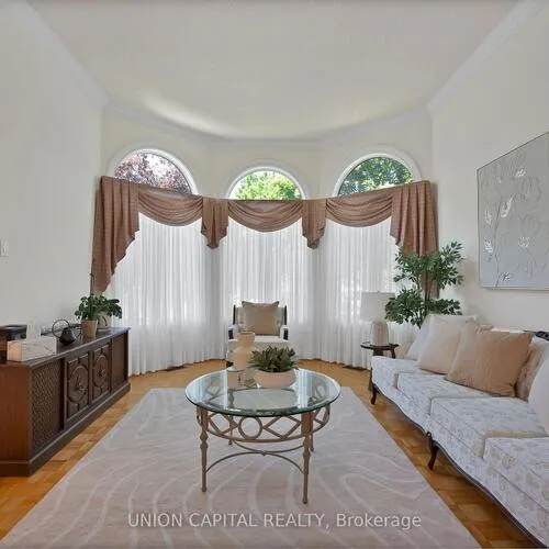 Premium freehold home for sale: 40, Sisman, Aurora Highlands, Aurora